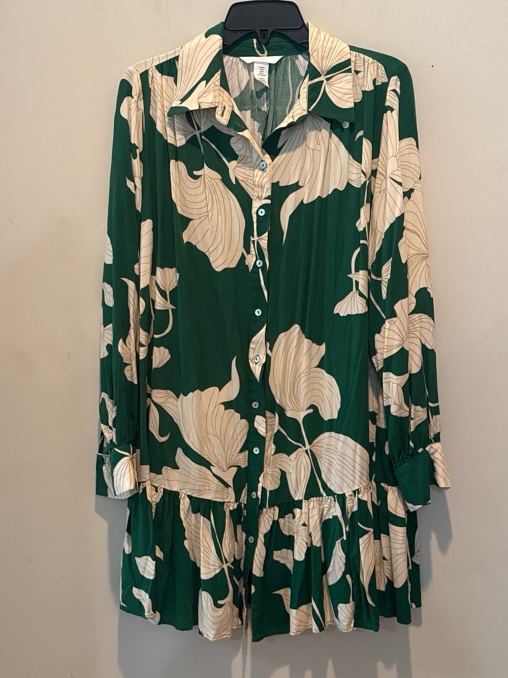H&M Dark Green Long-Sleeve Floral Button Front Dress